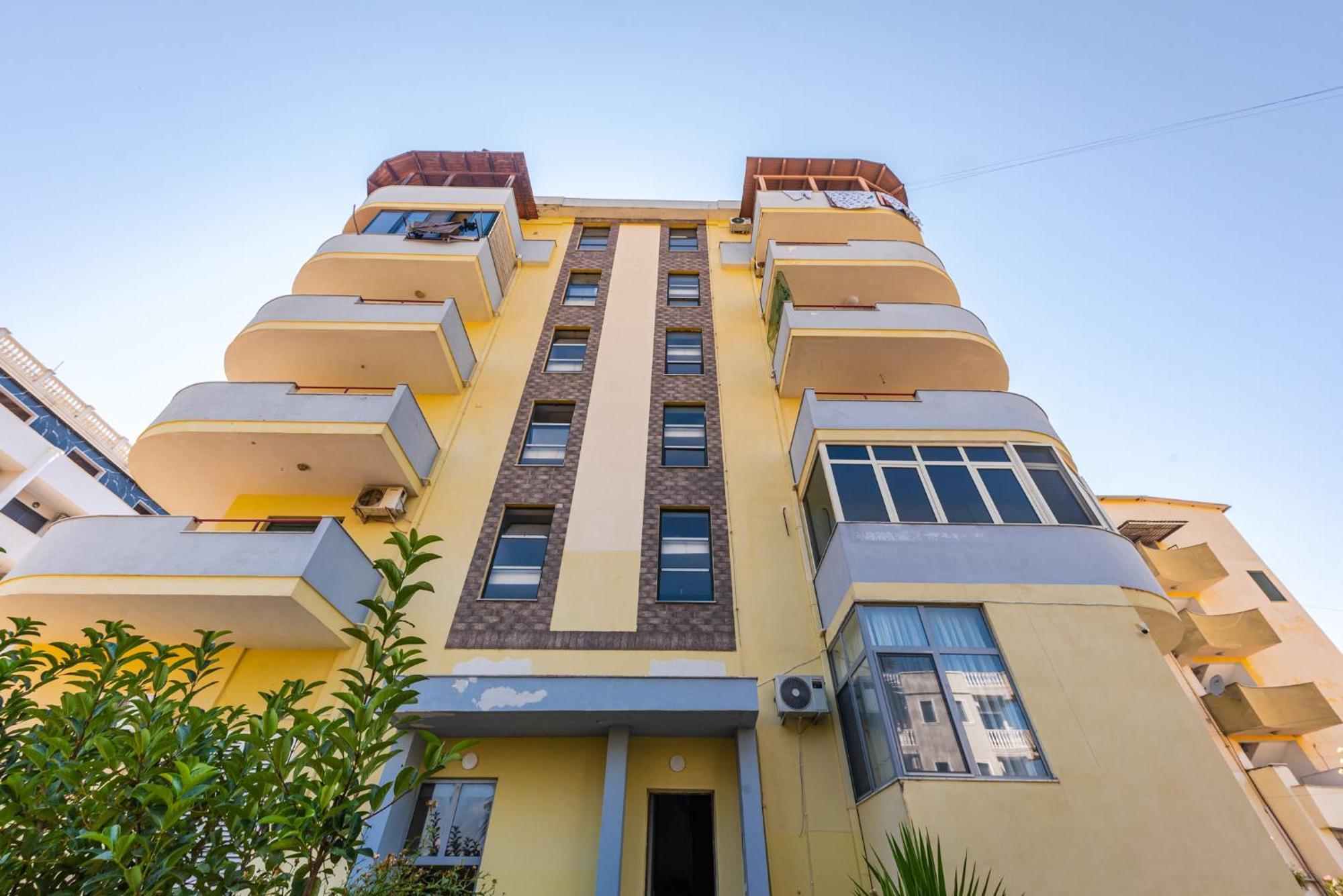 Sr Apartments Golem ゴーレム エクステリア 写真